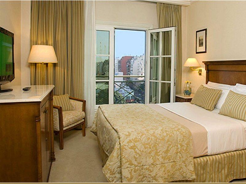 Howard Johnson Hotel 9 De Julio Avenue بوينس آيرس المظهر الخارجي الصورة