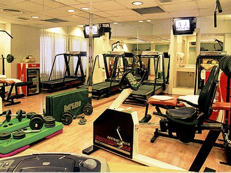 Howard Johnson Hotel 9 De Julio Avenue بوينس آيرس المظهر الخارجي الصورة