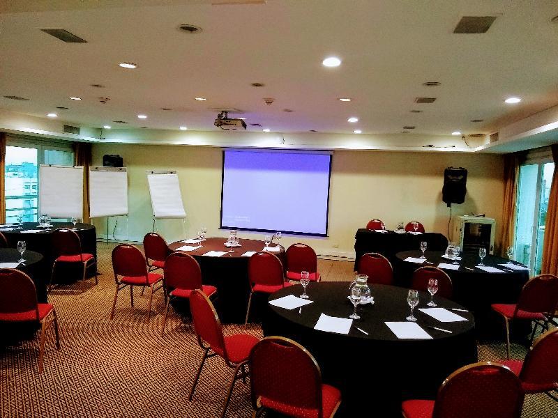 Howard Johnson Hotel 9 De Julio Avenue بوينس آيرس المظهر الخارجي الصورة
