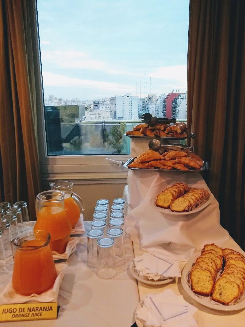 Howard Johnson Hotel 9 De Julio Avenue بوينس آيرس المظهر الخارجي الصورة